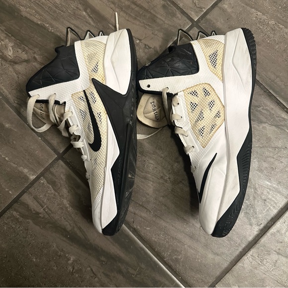 Nike Mens HYPERFUSE 2013 basketball shoes 9.5 - Picture 5 of 8